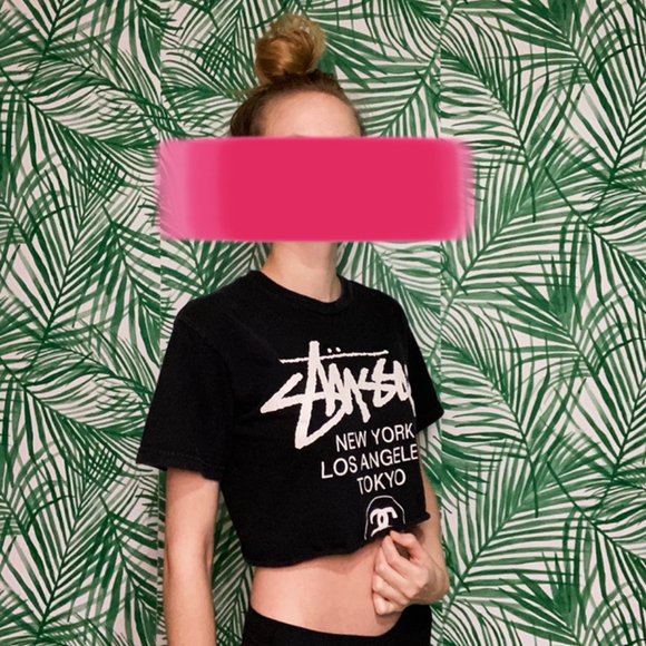 Cropped T-Shirt - Picture 2 of 3